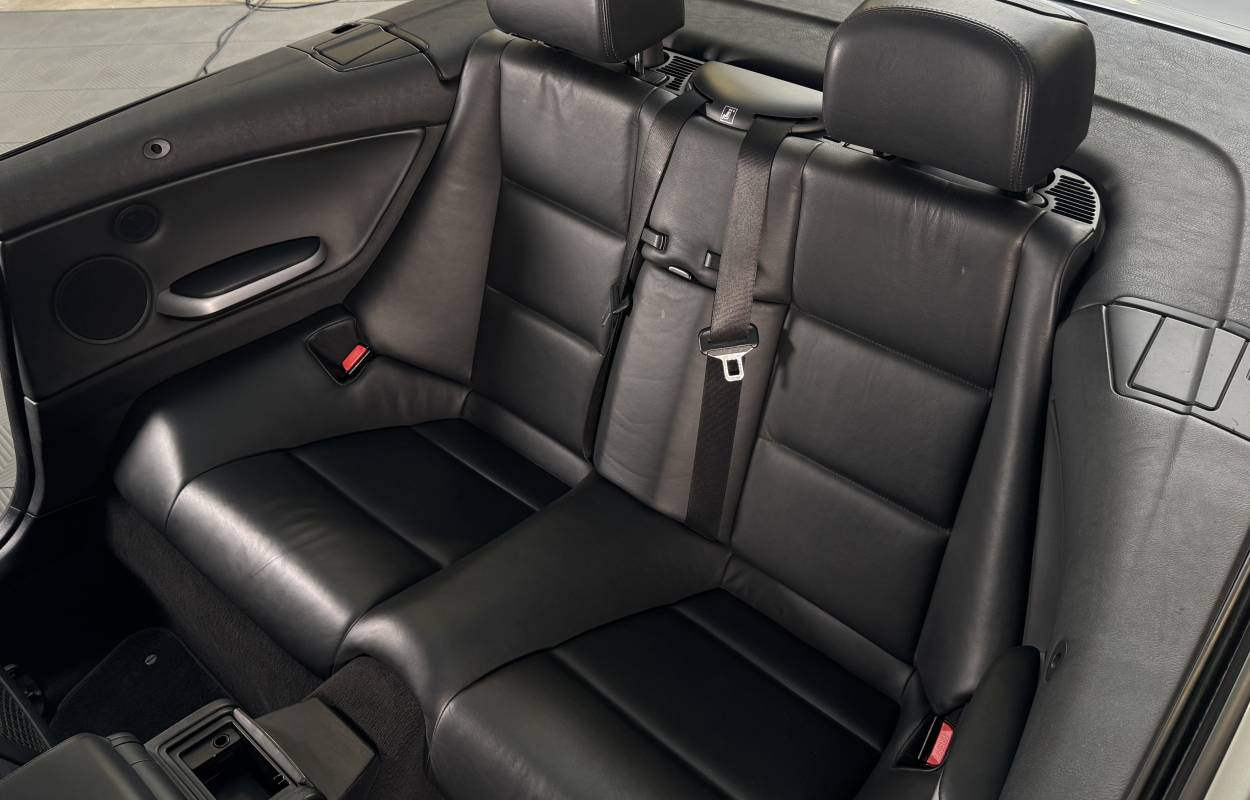 BMW M3 E46 Cabriolet 3.2 343cv Boite manuelle 6 4