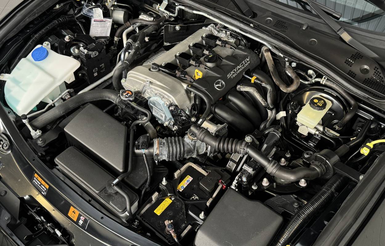 Mazda MX-5 ND 1.5 131cv Sakura 7