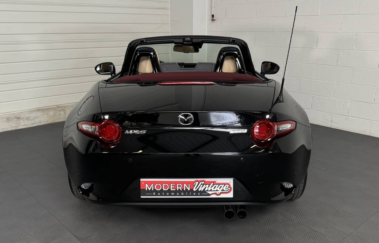 Mazda MX-5 ND 1.5 131cv Sakura 0