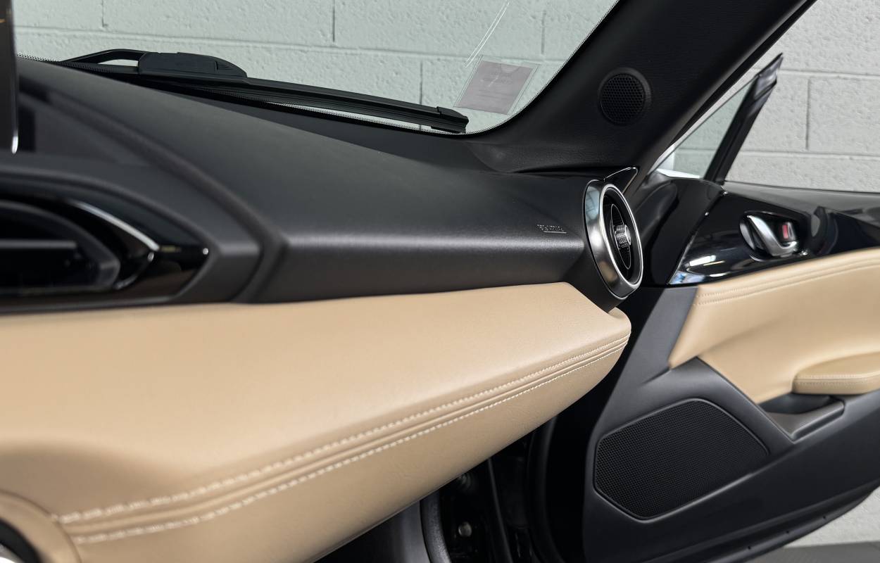 Mazda MX-5 ND 1.5 131cv Sakura 5