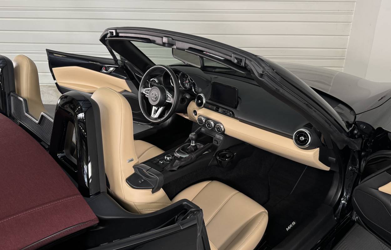 Mazda MX-5 ND 1.5 131cv Sakura 6