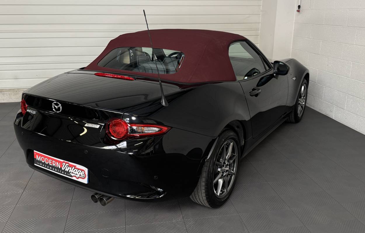 Mazda MX-5 ND 1.5 131cv Sakura 9