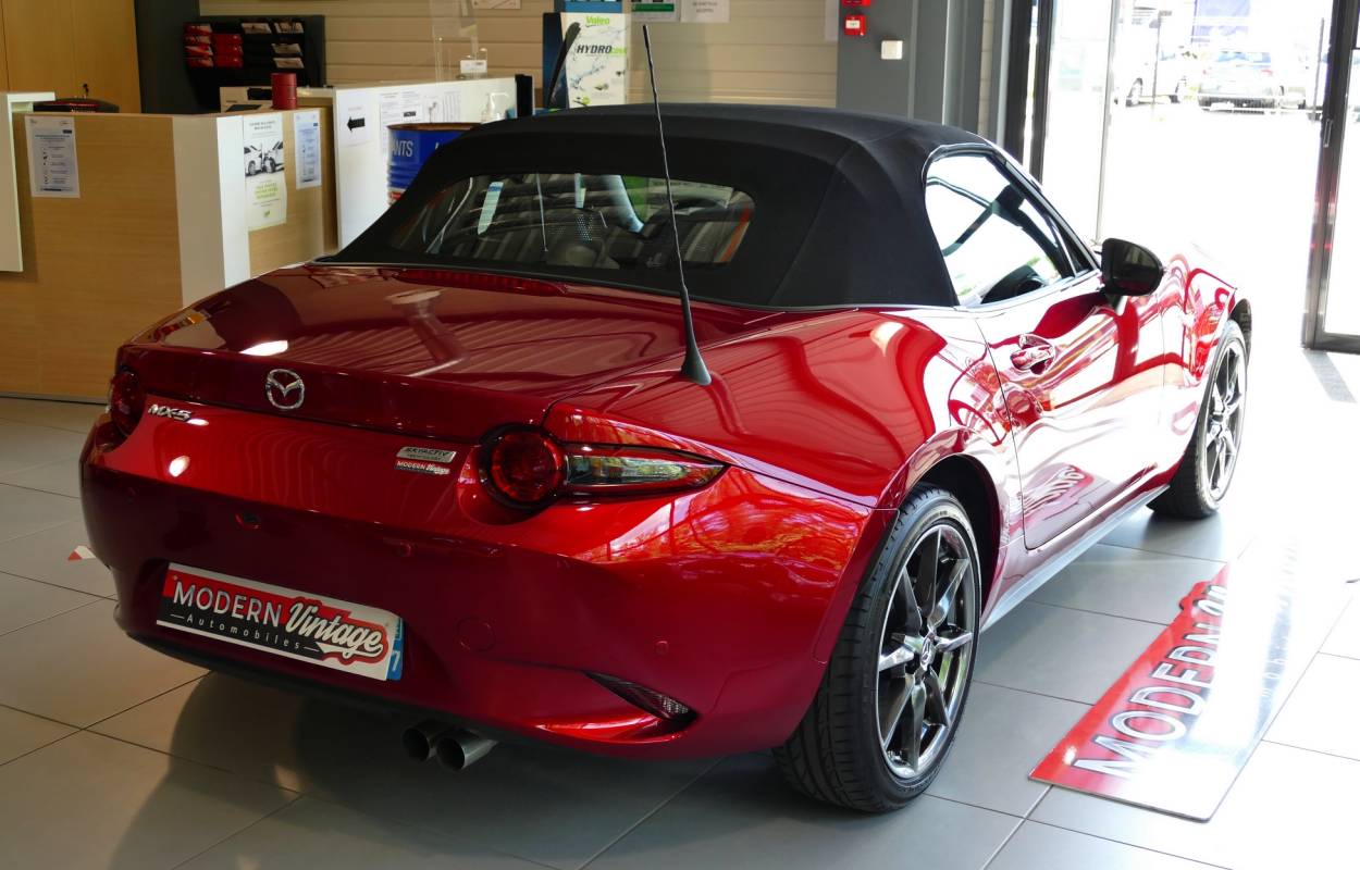 Mazda MX-5 Roadster ND 2.0 184cv Selection 8