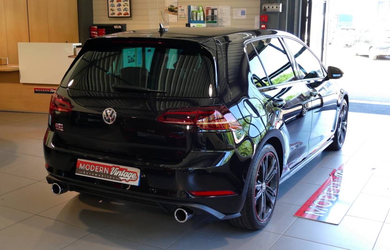 Volkswagen Golf VII GTI Performance 245cv DSG 1