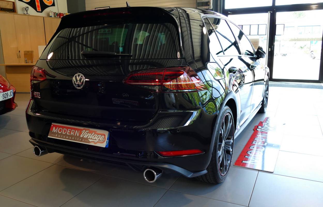 Volkswagen Golf VII GTI Performance 245cv DSG 1