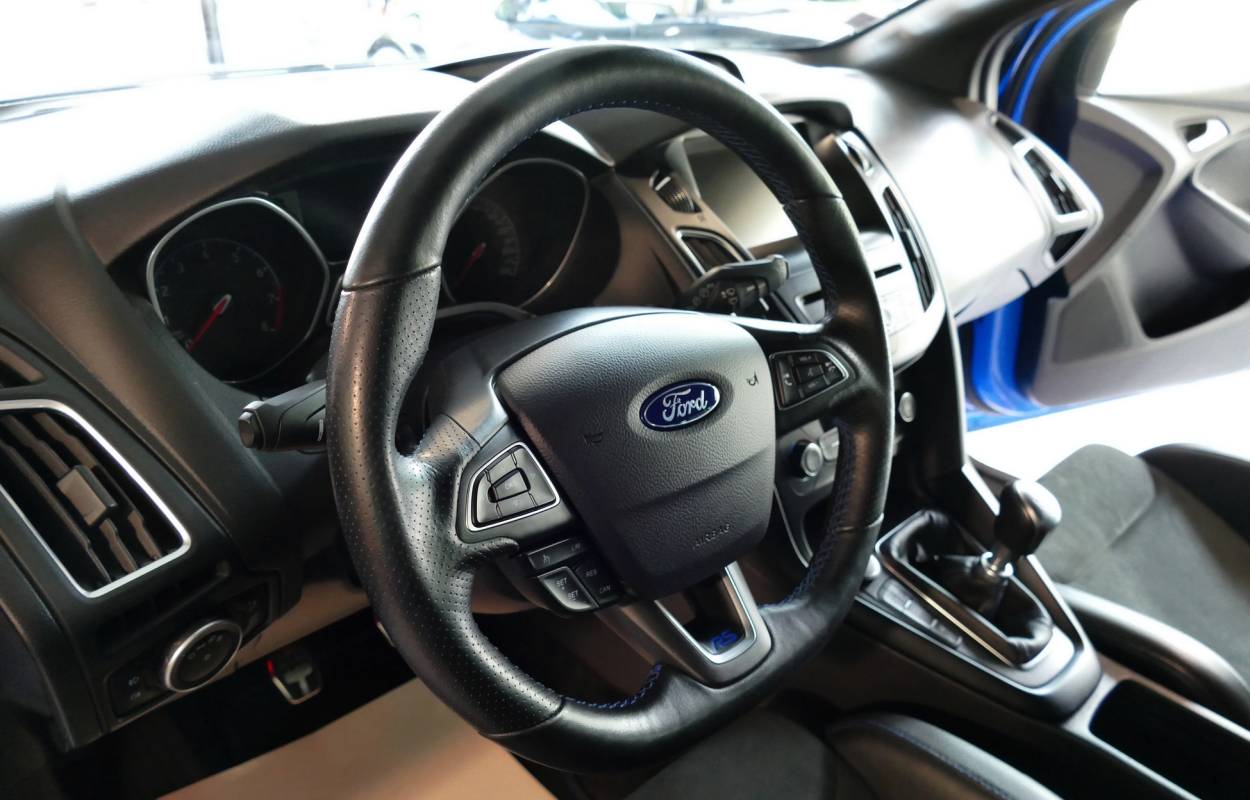 Ford Focus RS 2.3 Ecoboost 350cv 1