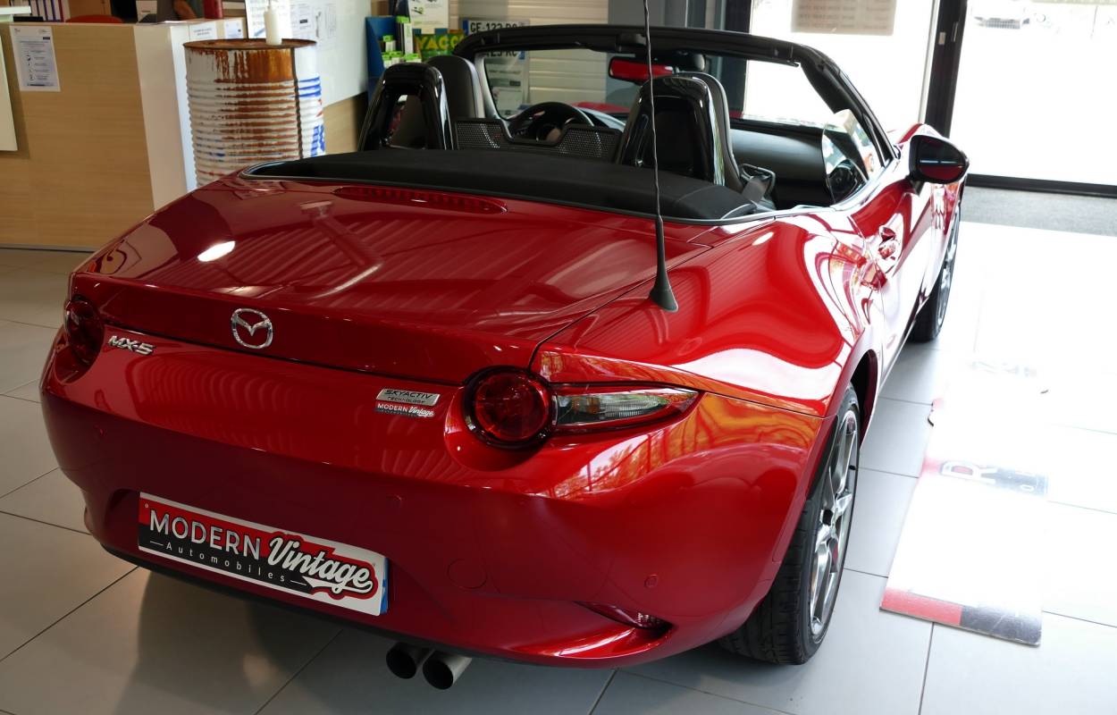 Mazda MX-5 Roadster ND 2.0 160cv Pack Sport Recaro 5