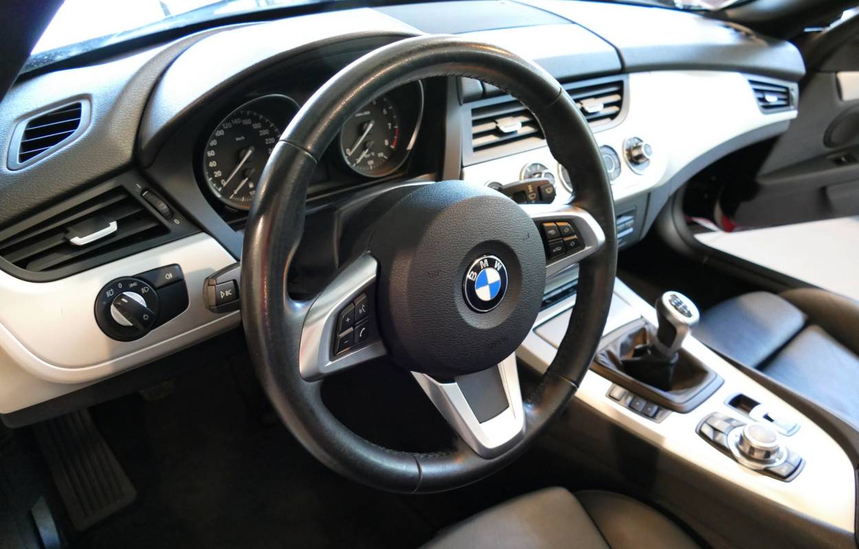 BMW Z4 sDrive 23i 204cv BVM6 7