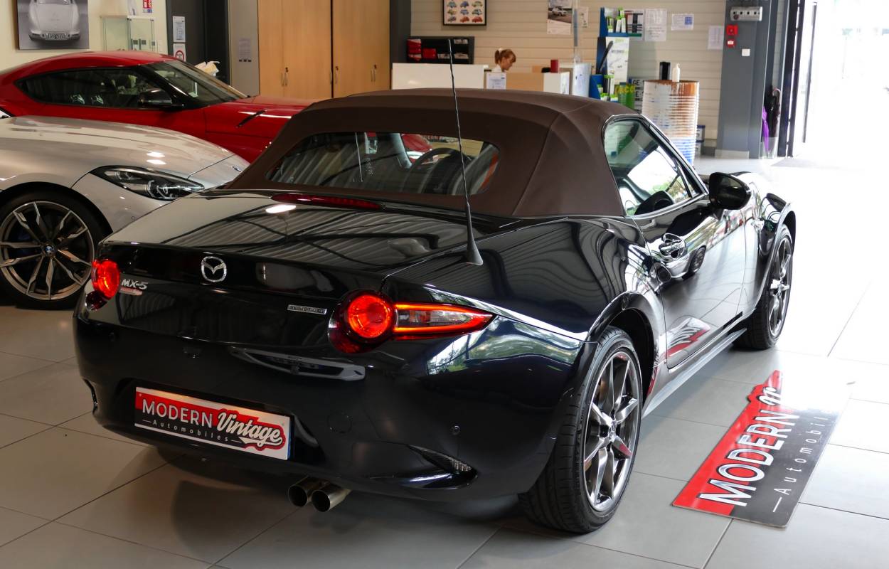 Mazda MX-5 Roadster ND 2.0 184 Selection Pack Design 1