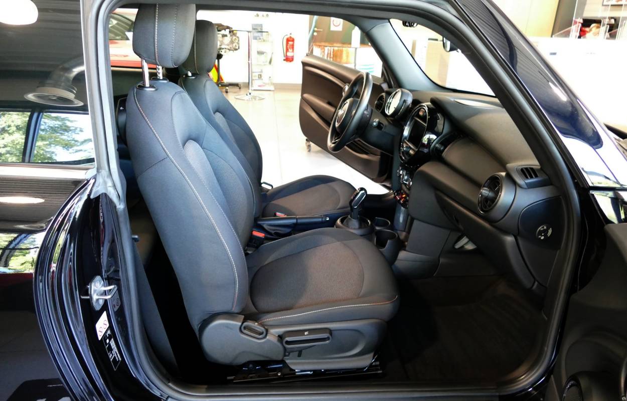 Mini One 1.5 102cv BVA7 4