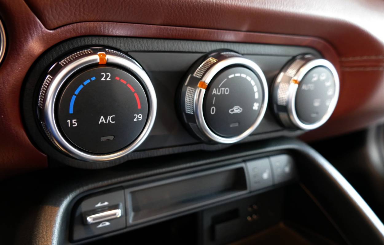 Mazda MX-5 ND RF 2.0 160cv Selection 11