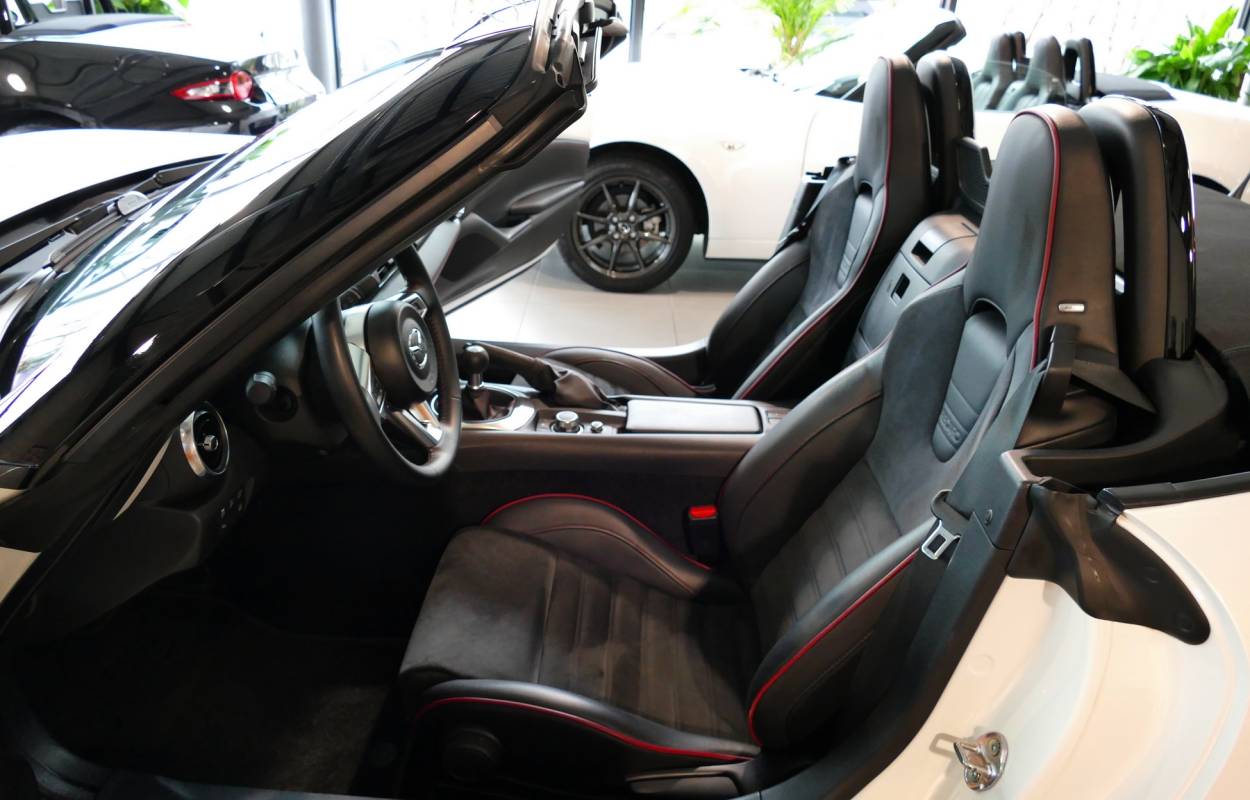 Mazda MX-5 ND 2.0 160cv Selection Recaro 5