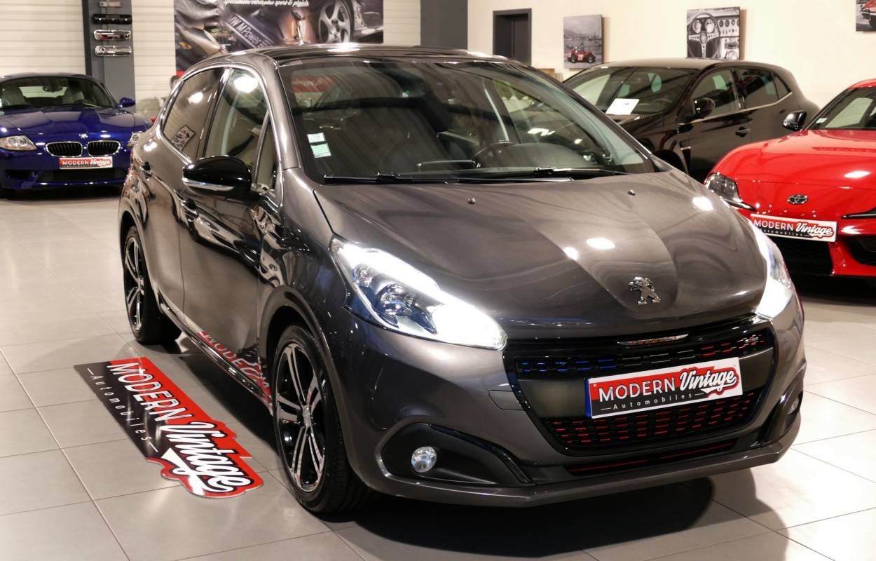 Peugeot 208 1.2 Puretech 110cv GT Line 2