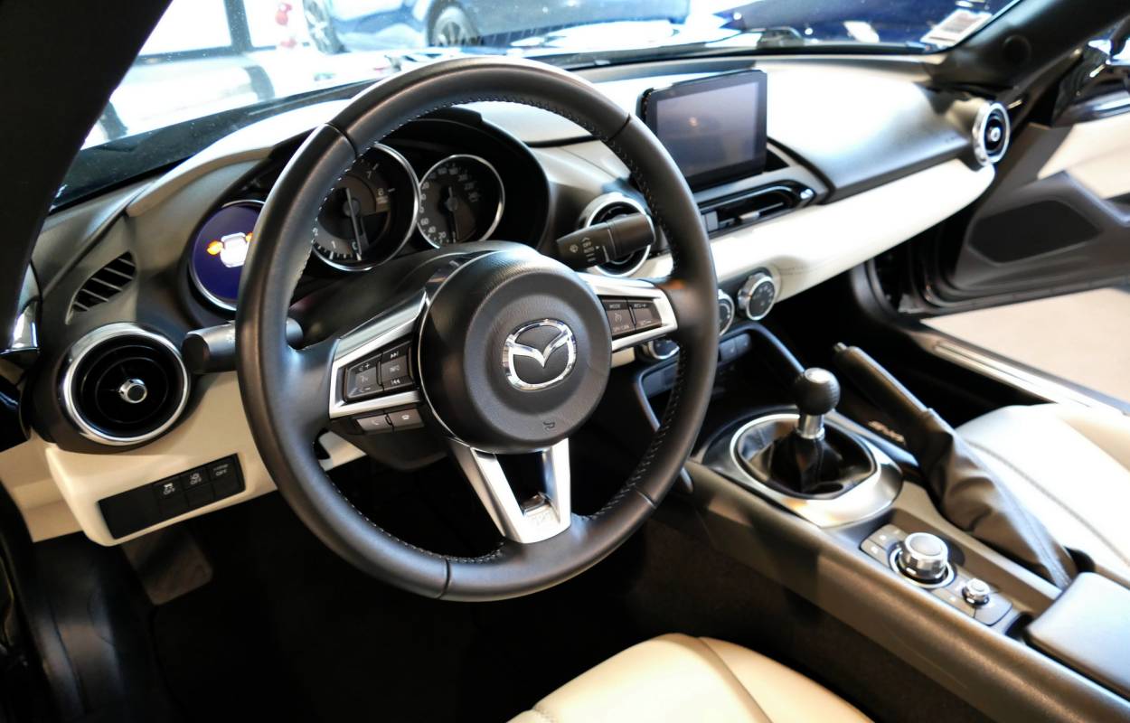Mazda MX-5 Roadster ND 2.0 184cv Advantage Design 8