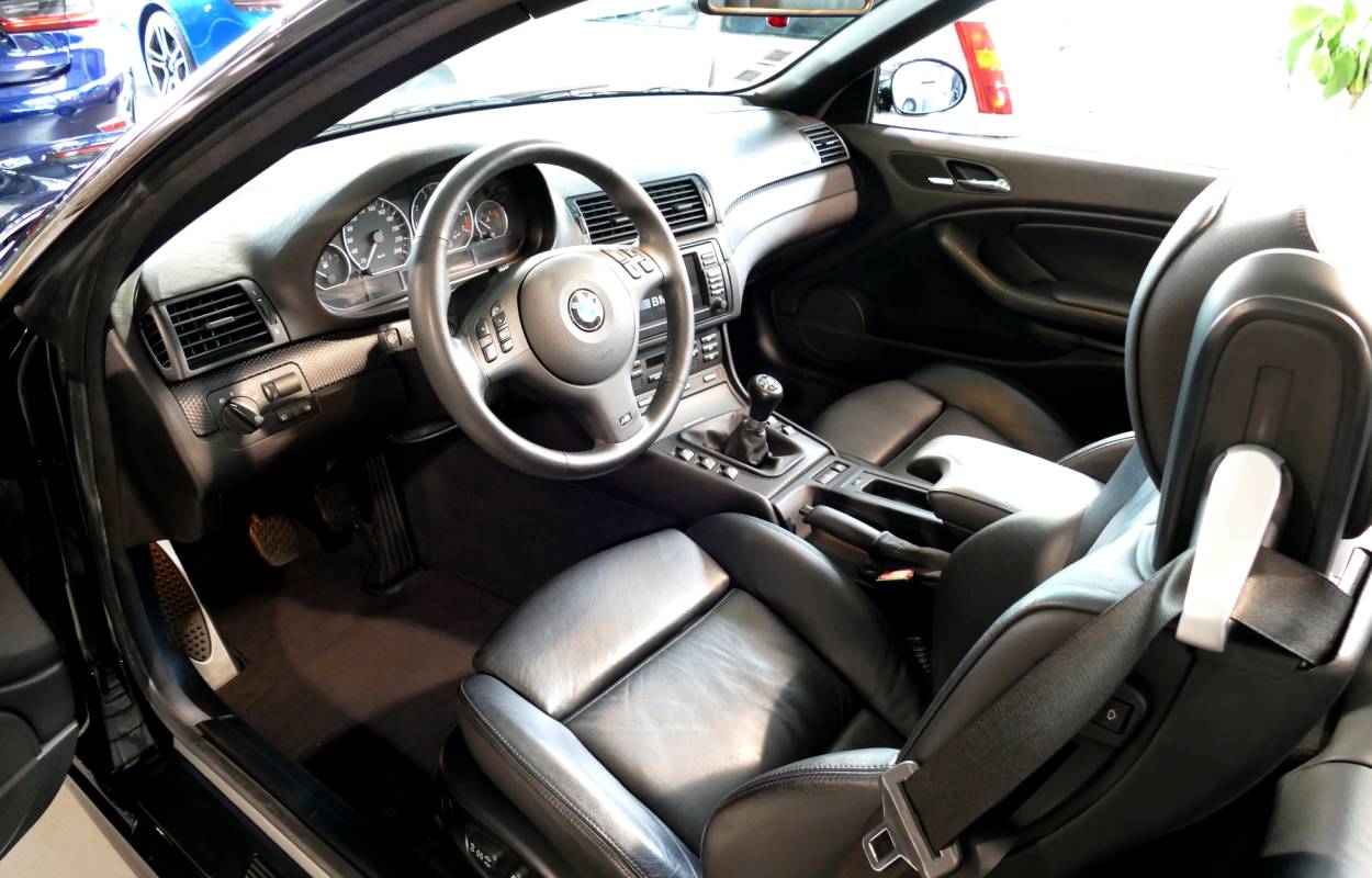 BMW 330ci E46 Cabriolet Facelift Pack M 231cv 6