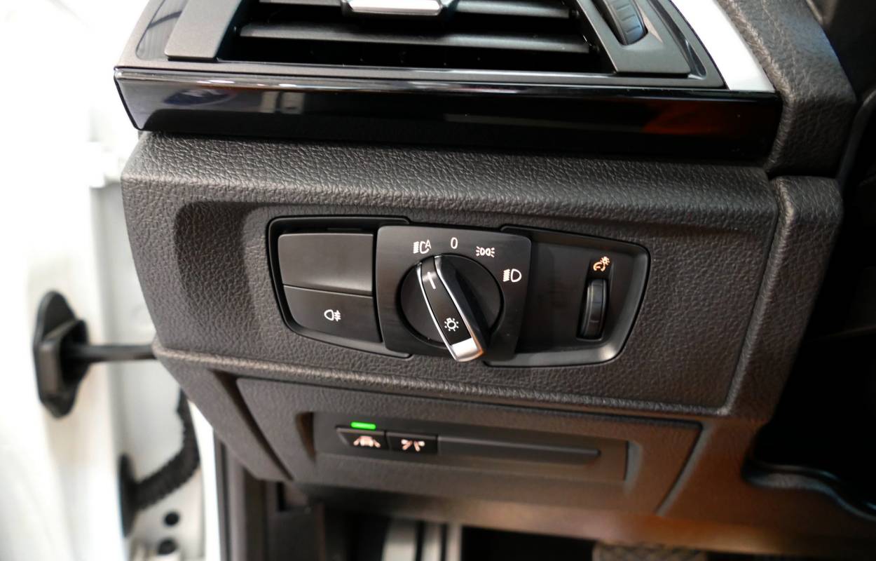 BMW M140i F20 340cv BVA8 Sport 16