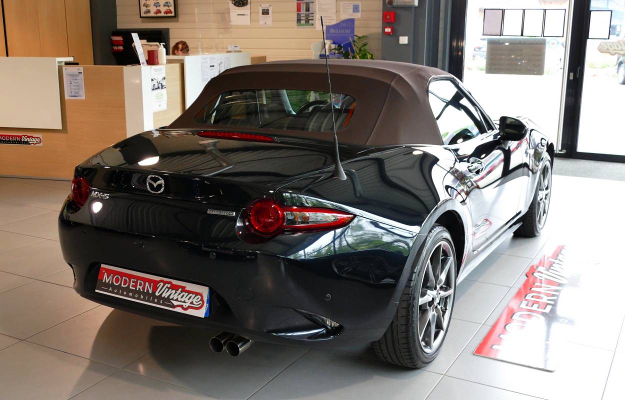 Mazda MX-5 Roadster ND 2.0 184cv Pack Design 1