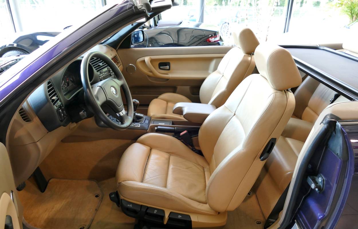 BMW 320i E36 Cabriolet 150cv Pack M Sport 10