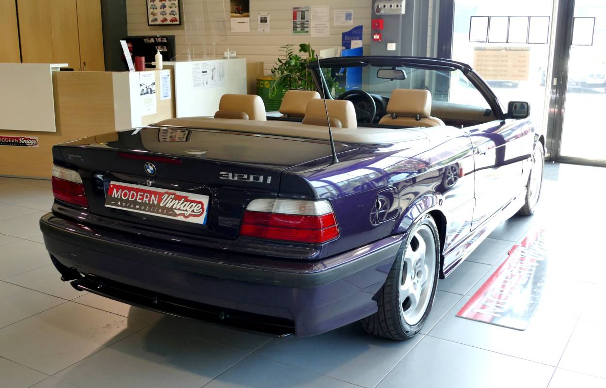 BMW 320i E36 Cabriolet 150cv Pack M Sport 7