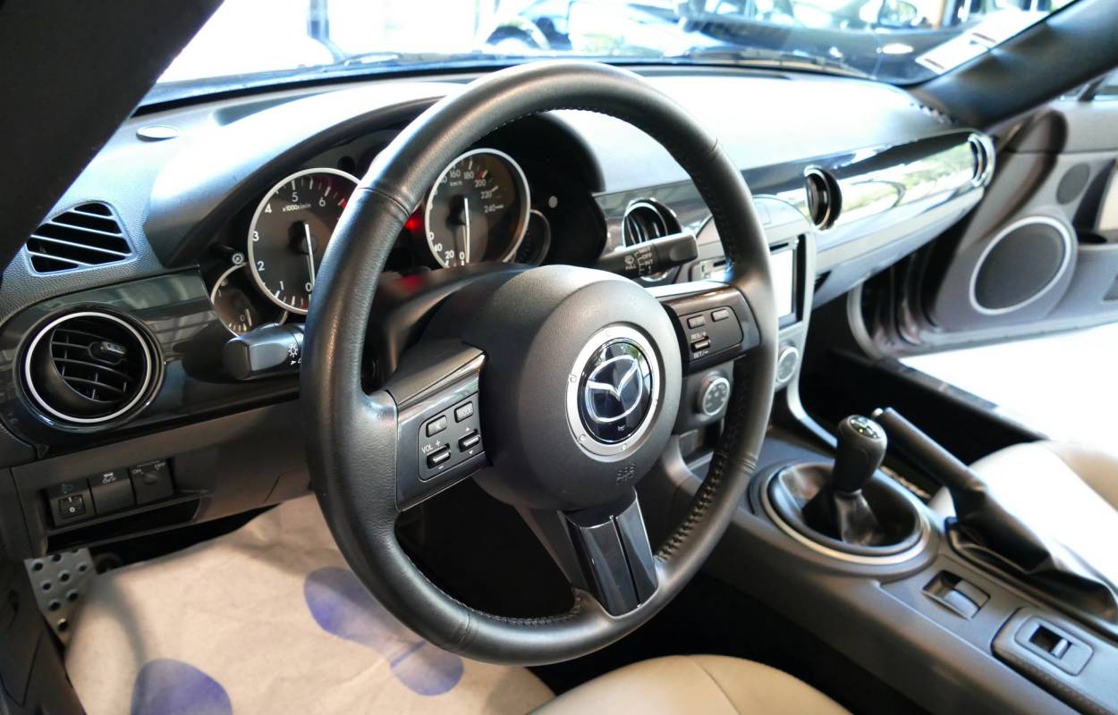 Mazda MX-5 NC Roadster 1.8 126cv Sendo 9
