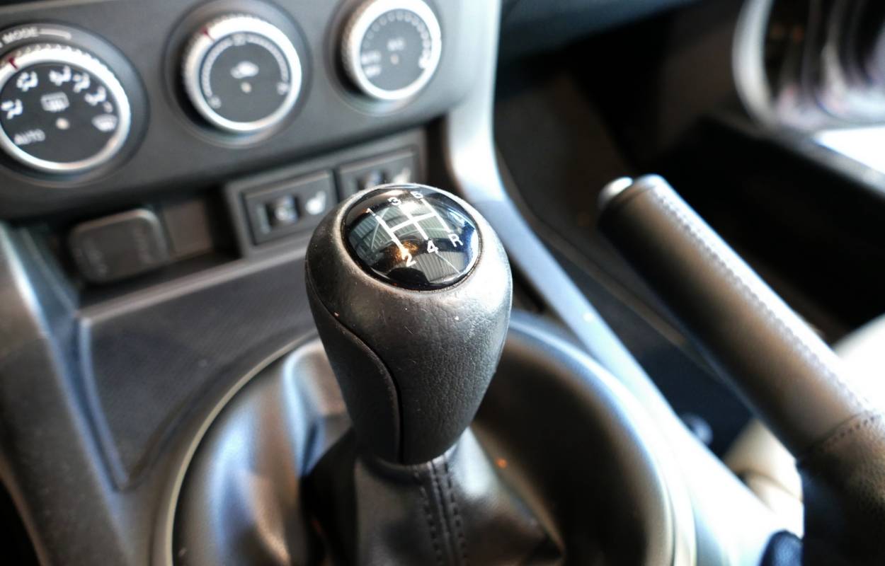 Mazda MX-5 NC Roadster 1.8 126cv Sendo 10