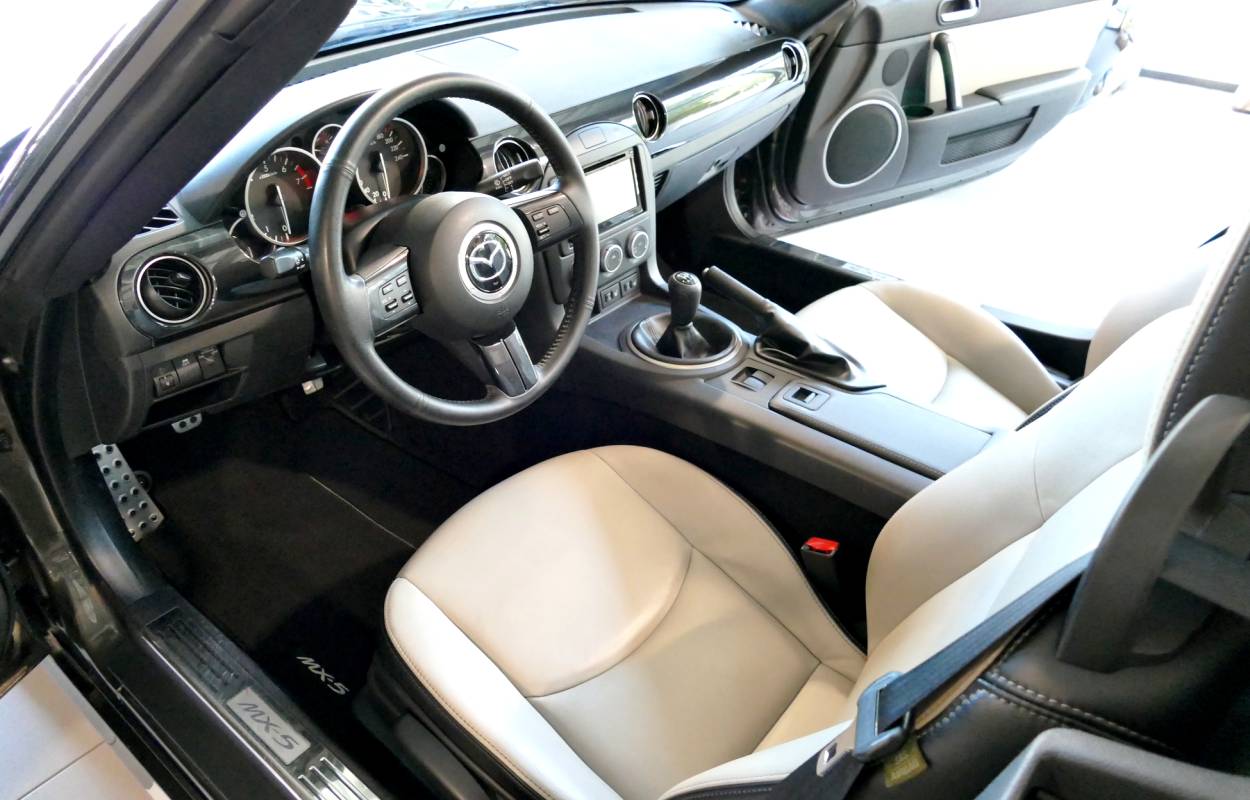 Mazda MX-5 NC Roadster 1.8 126cv Sendo 4