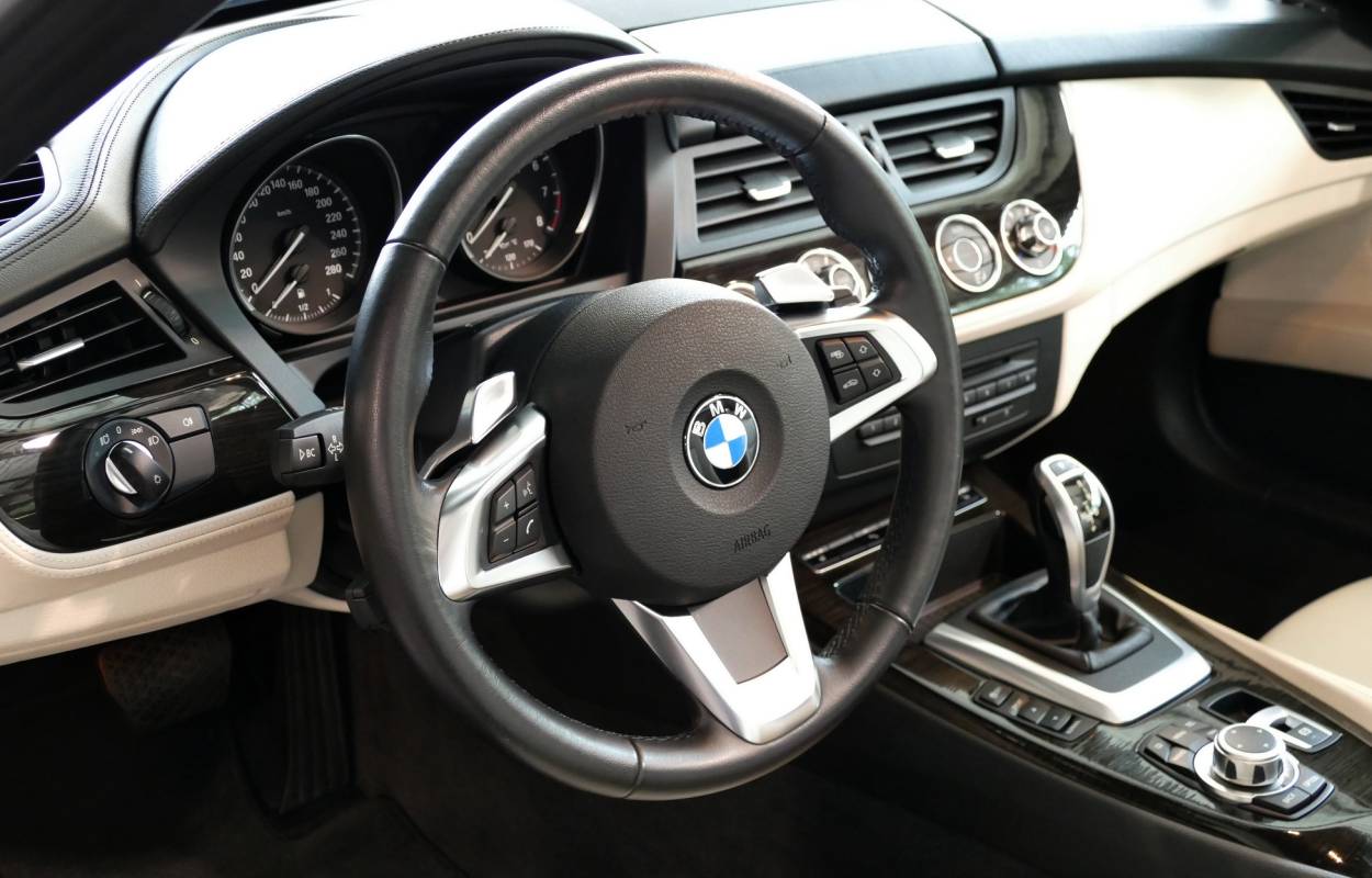 BMW Z4 sDrive 35i 306cv DKG 9