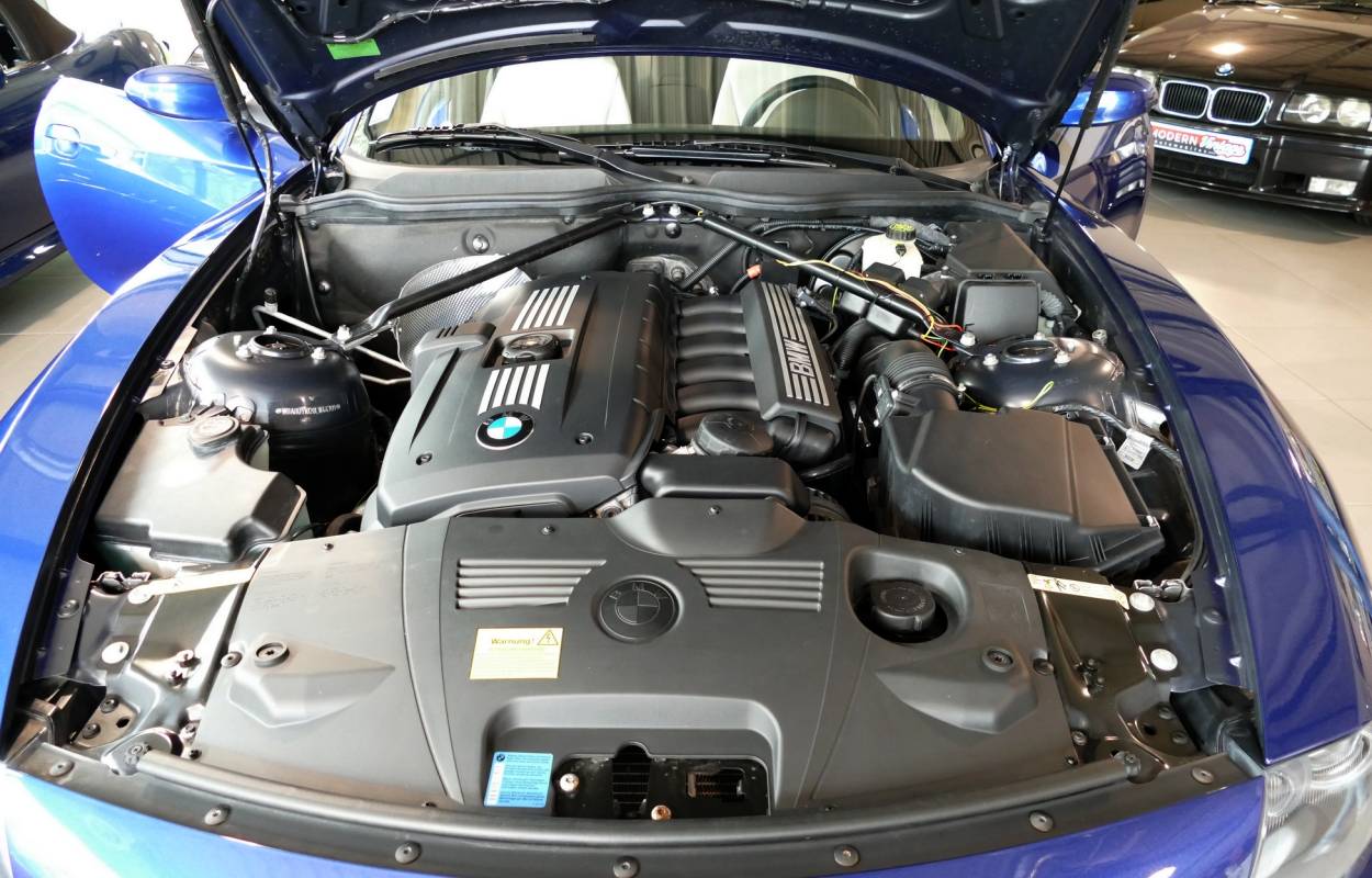 BMW Z4 2.5i Roadster E85 177cv 15