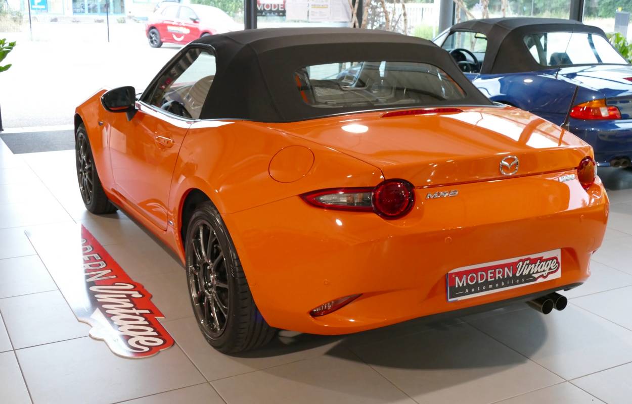 Mazda MX-5 Roadster ND 30th Anniversary 3000ex 0