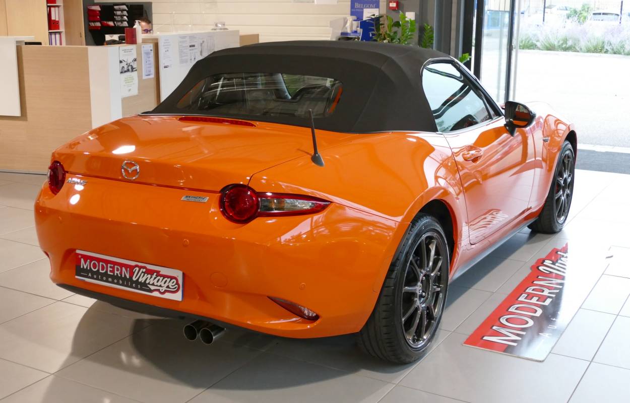 Mazda MX-5 Roadster ND 30th Anniversary 3000ex 1
