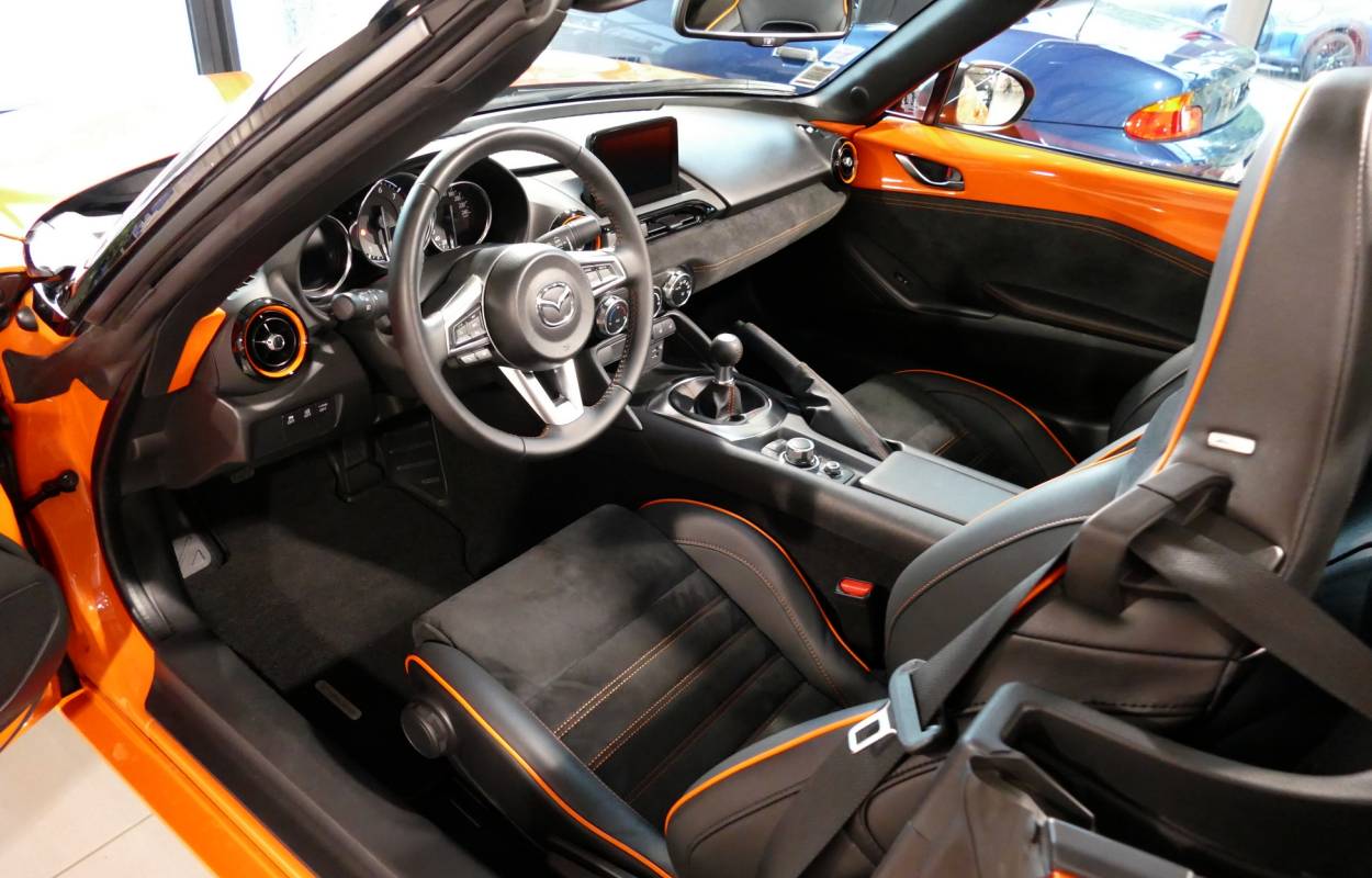 Mazda MX-5 Roadster ND 30th Anniversary 3000ex 7
