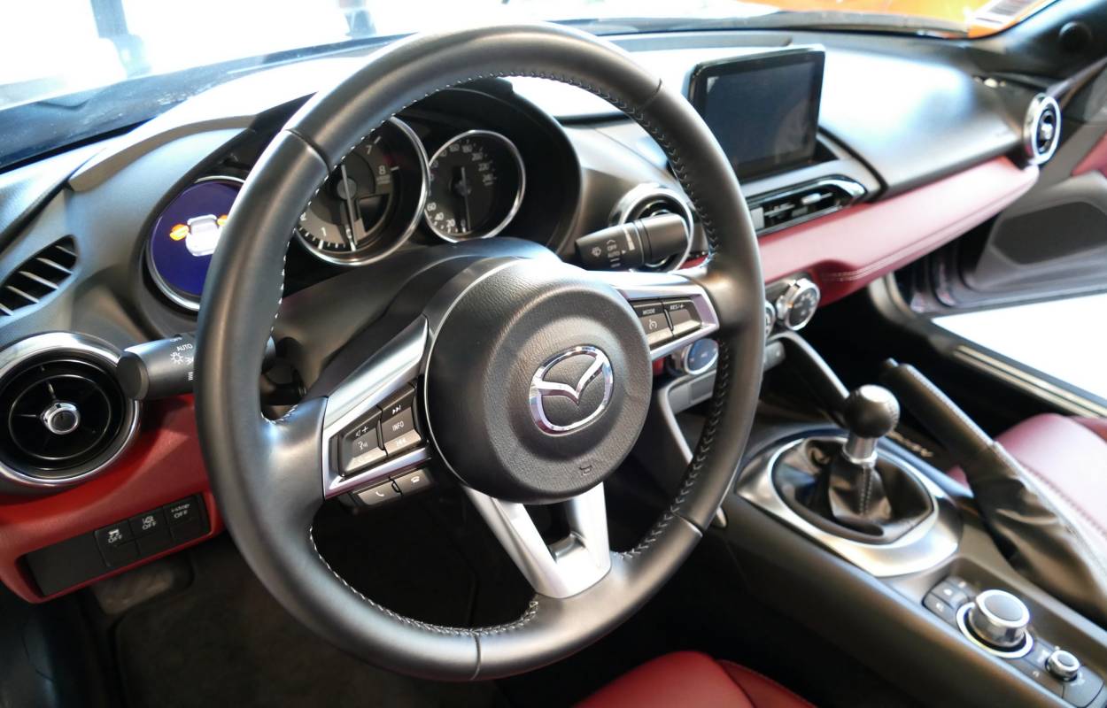 Mazda MX-5 ND Roadster 2.0 184cv Edition 100 8