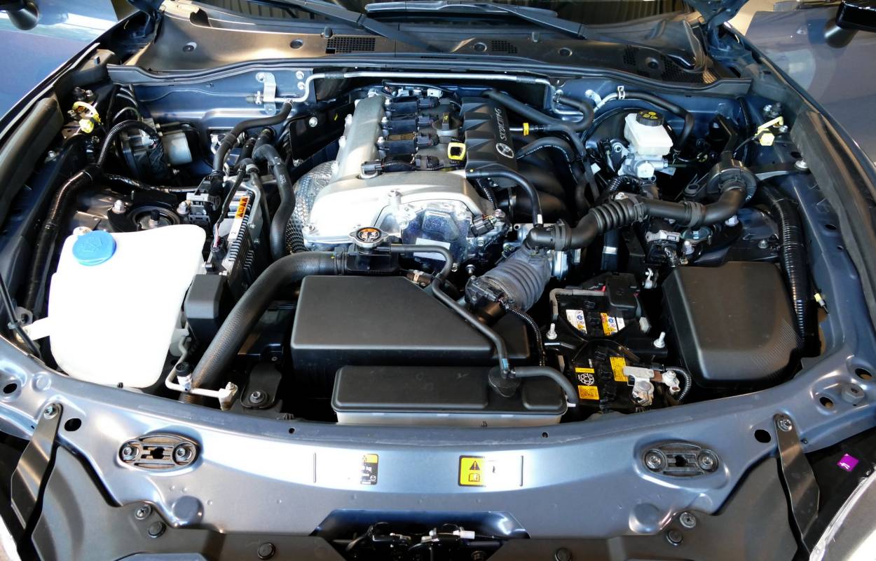Mazda MX-5 ND Roadster 2.0 184cv Edition 100 17