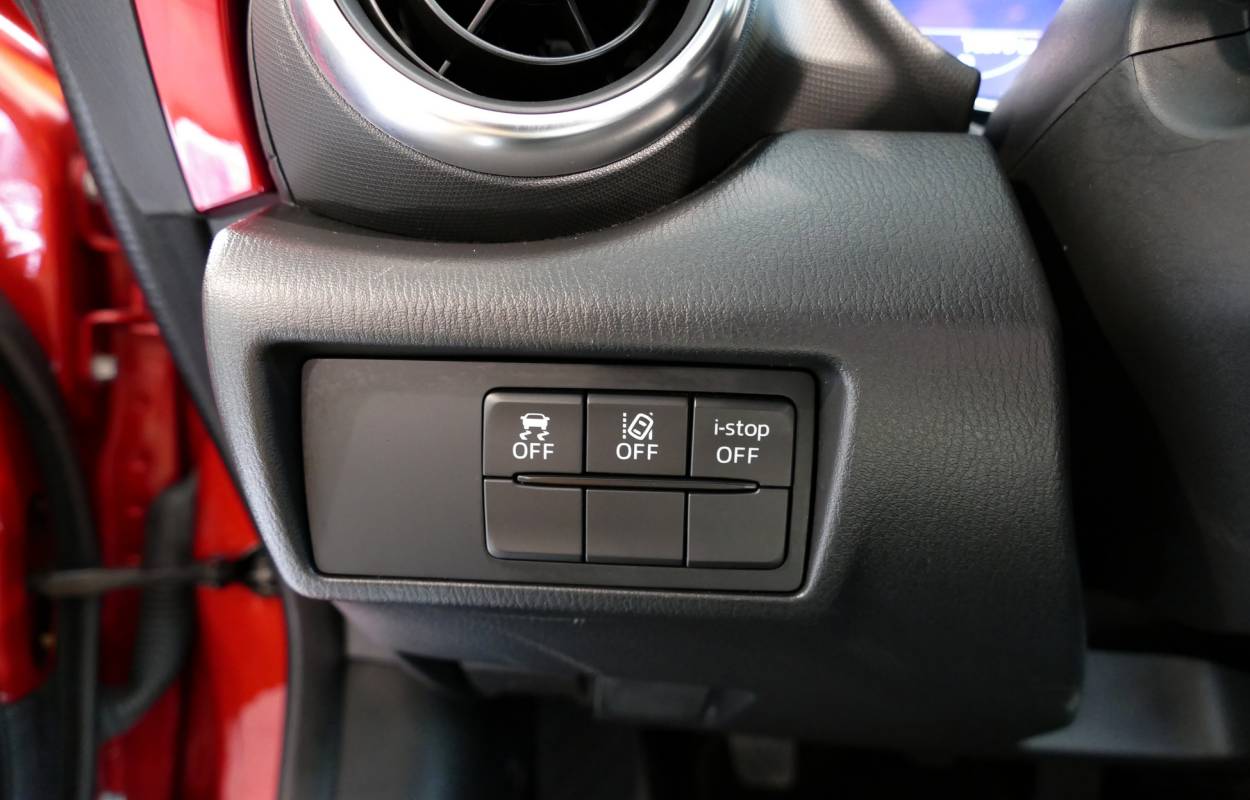 Mazda MX-5 ND Roadster 2.0 184cv Selection 17