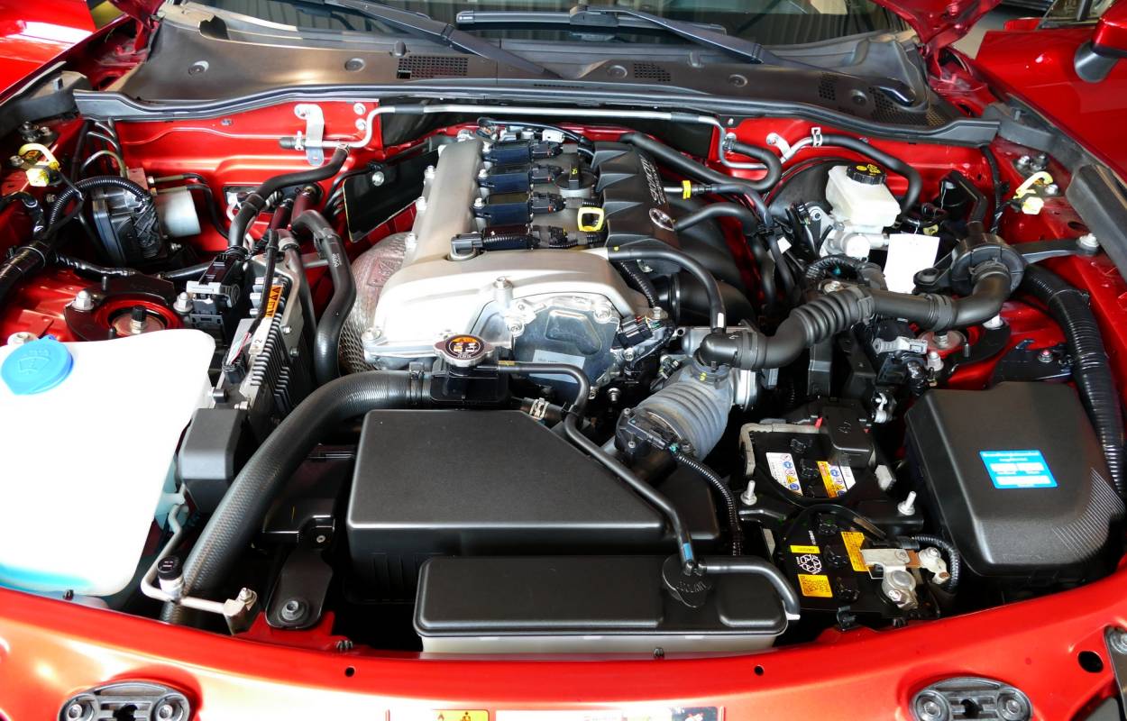 Mazda MX-5 ND Roadster 2.0 184cv Selection 19