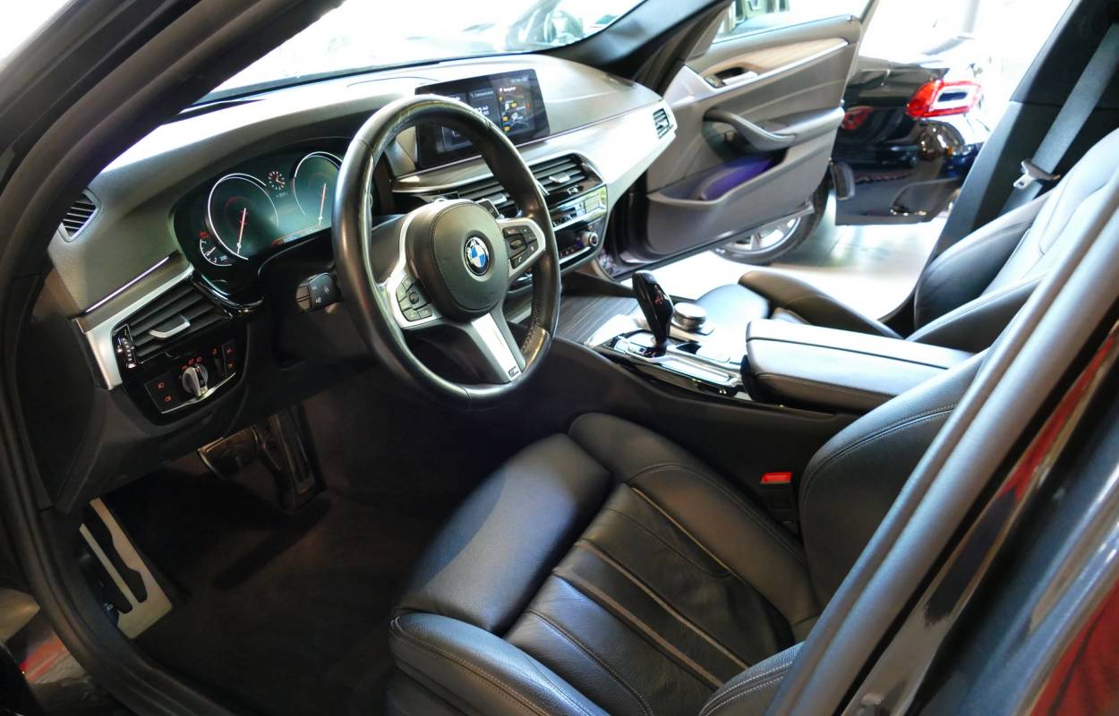 BMW 530d xDrive Touring G31 M Sport 265cv 4