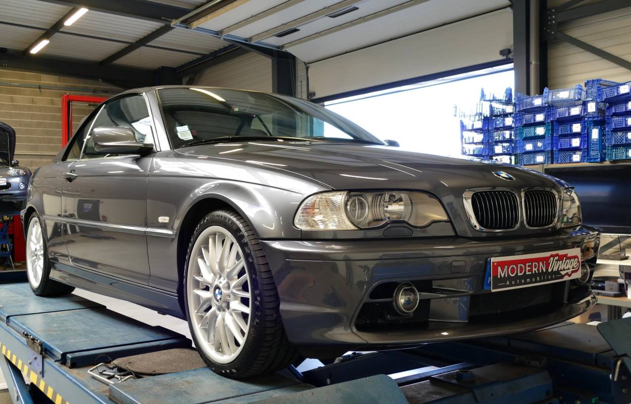 BMW 330ci E46 Cabriolet 231cv BVA 9