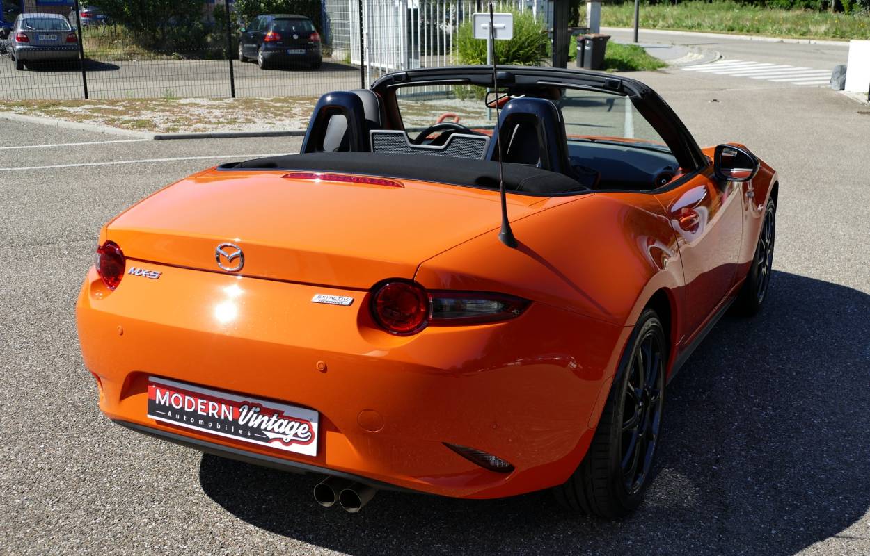 Mazda MX-5 Roadster ND 30th Anniversary 2467/3000ex 9