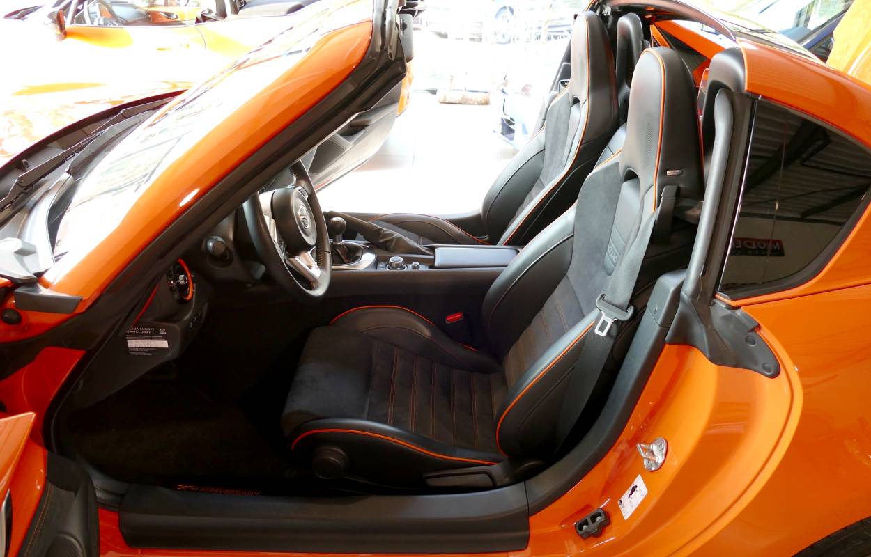 Mazda MX-5 ND RF 2.0 184cv Anniversary 2104/3000ex 5