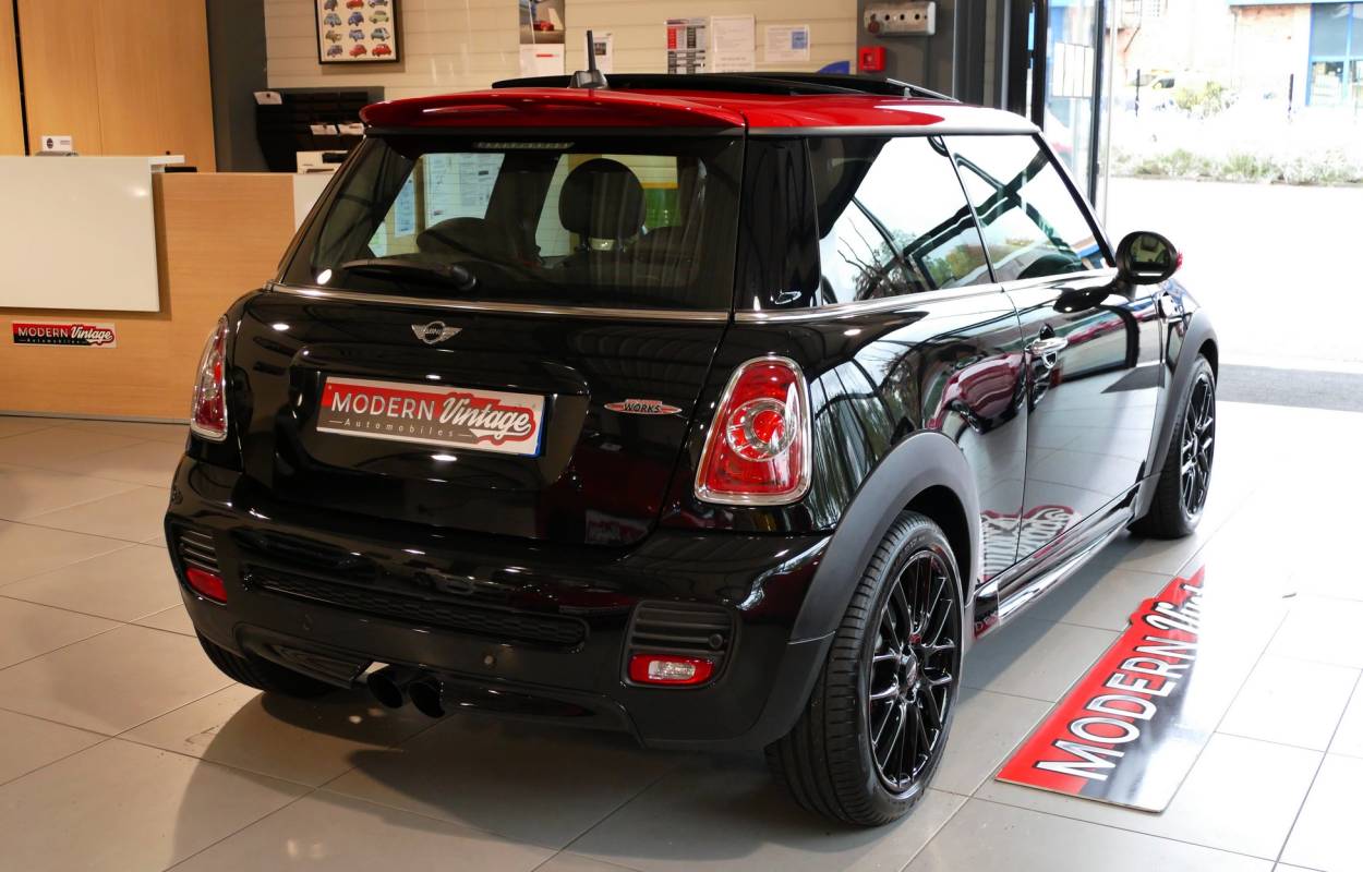 Mini Cooper JCW 211cv 1