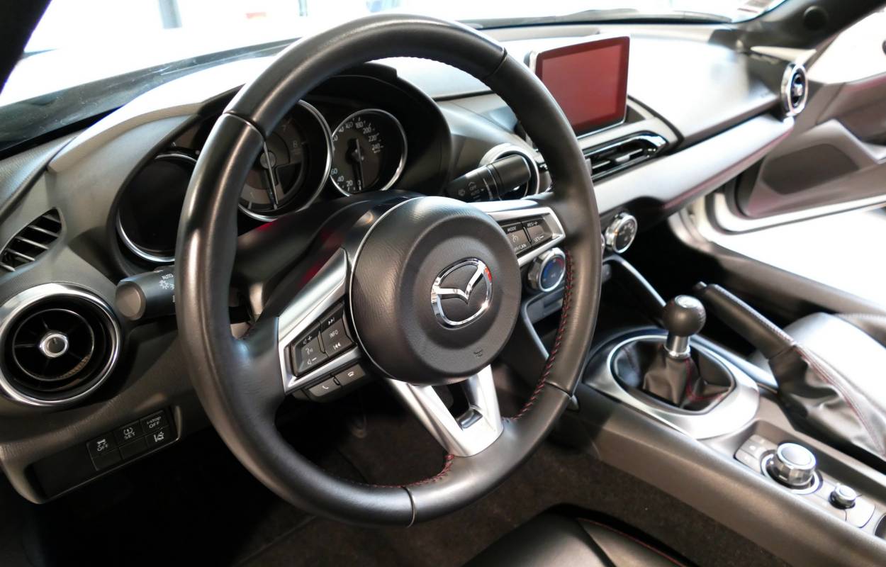 Mazda MX-5 ND Roadster 2.0 160cv Selection 8