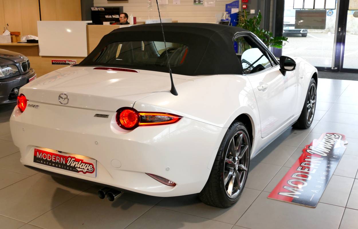 Mazda MX-5 ND Roadster 2.0 160cv Selection 16