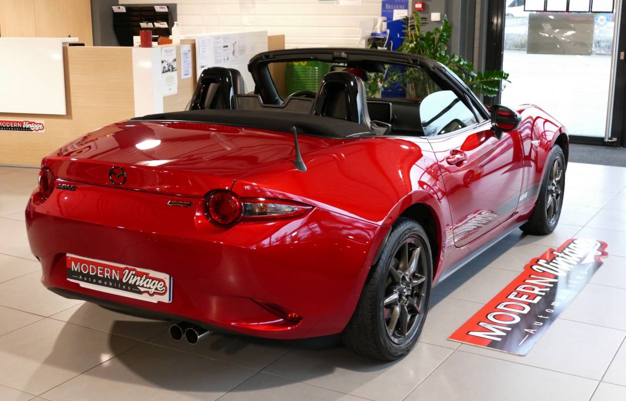 Mazda MX-5 ND Roadster 1.5 131cv Dynamique 1