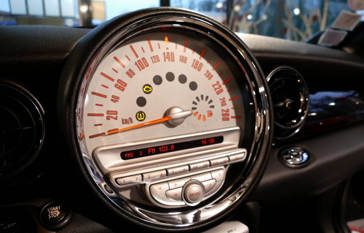 Mini Cooper Cabriolet 1.6 122cv R57 13