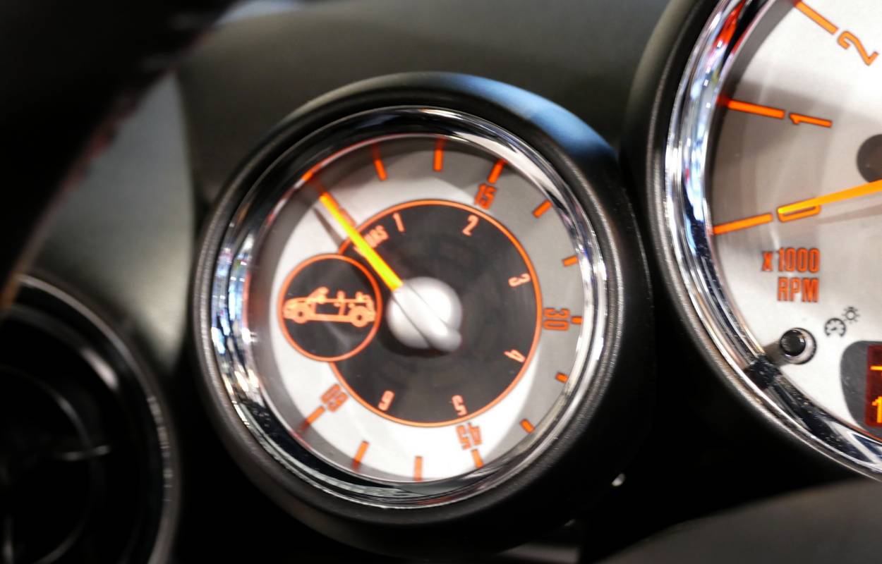 Mini Cooper Cabriolet 1.6 122cv R57 16