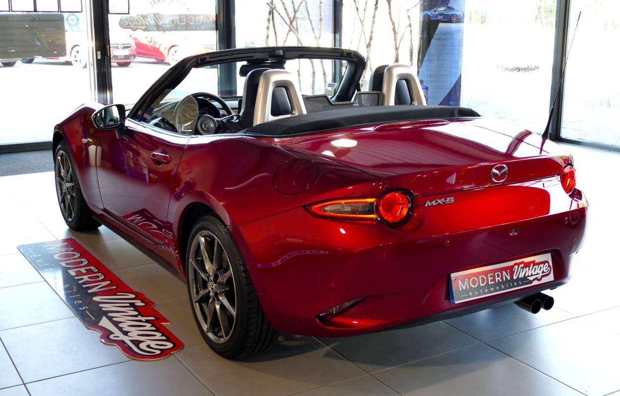 Mazda MX-5 Roadster ND 2.0 184cv Selection Pack Sport Recaro 13