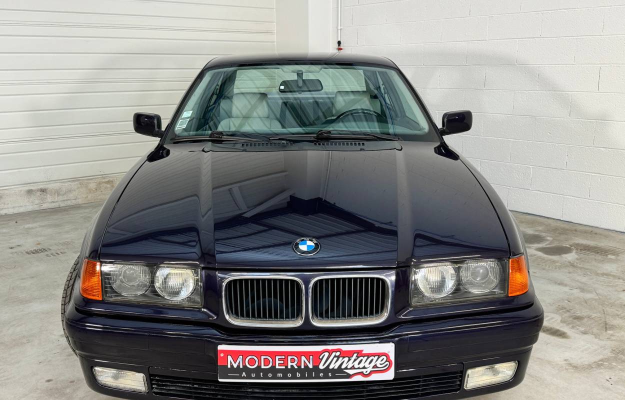 BMW 318is E36 140cv 1
