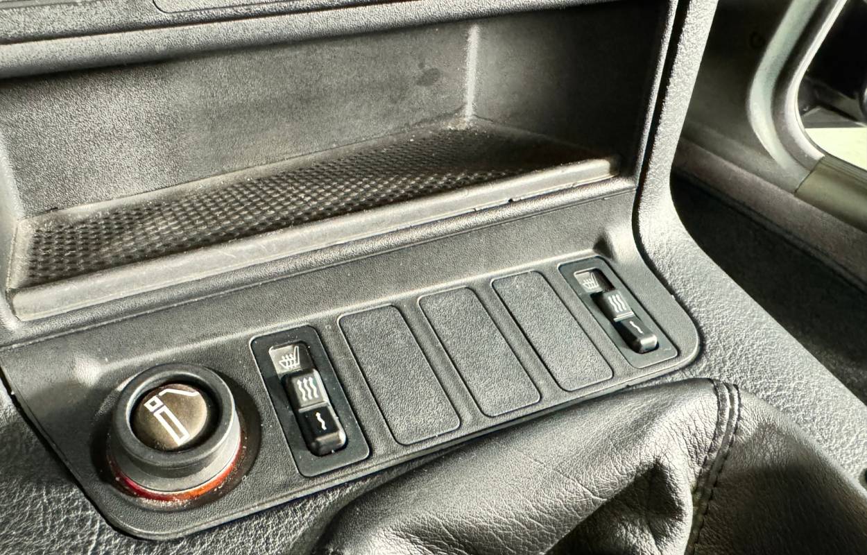 BMW 318is E36 140cv 5