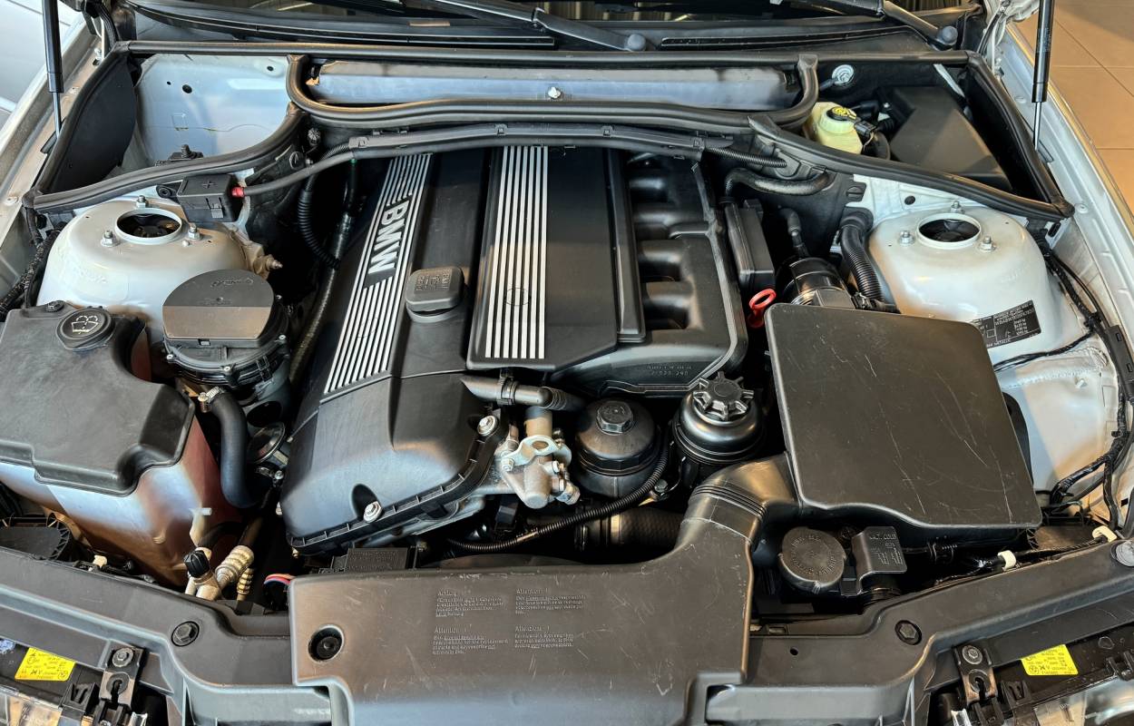 BMW 320ci E46 Cabriolet Pack M Sport 0