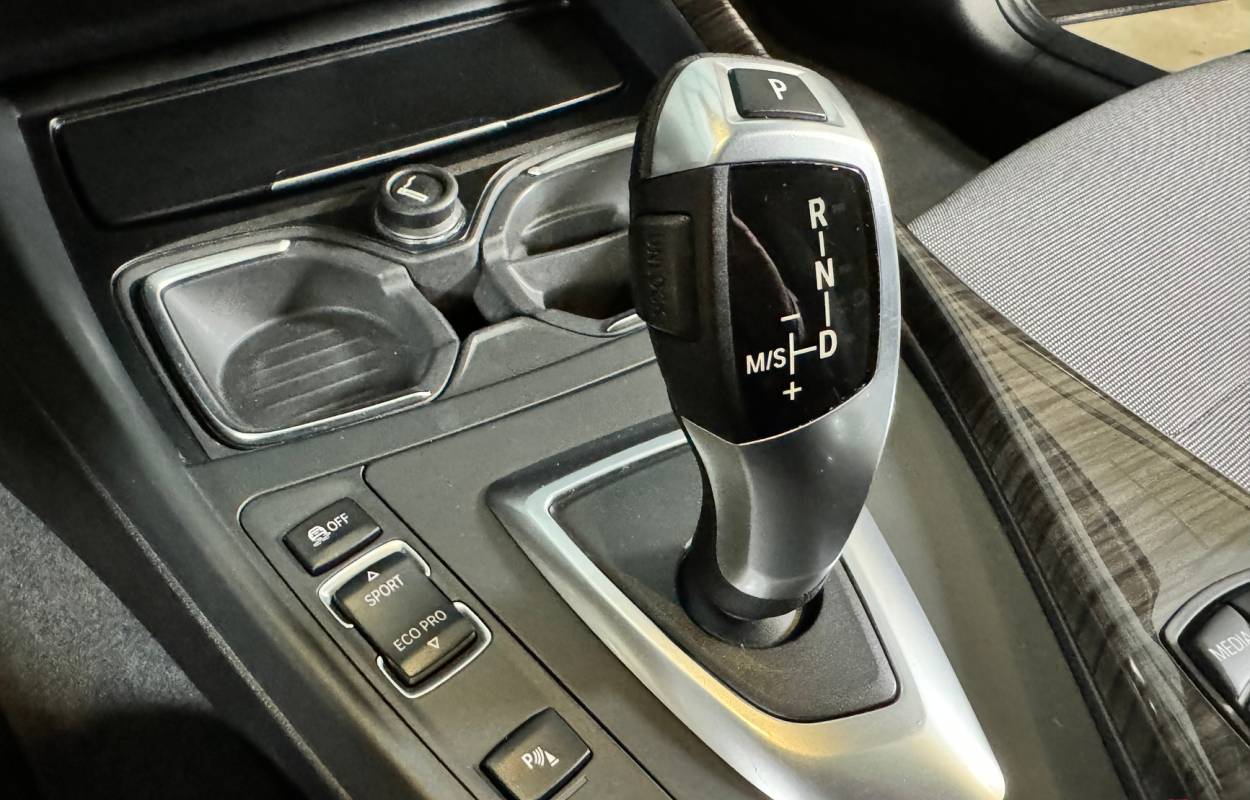 BMW 118DA F20 143cv Urban Line 9